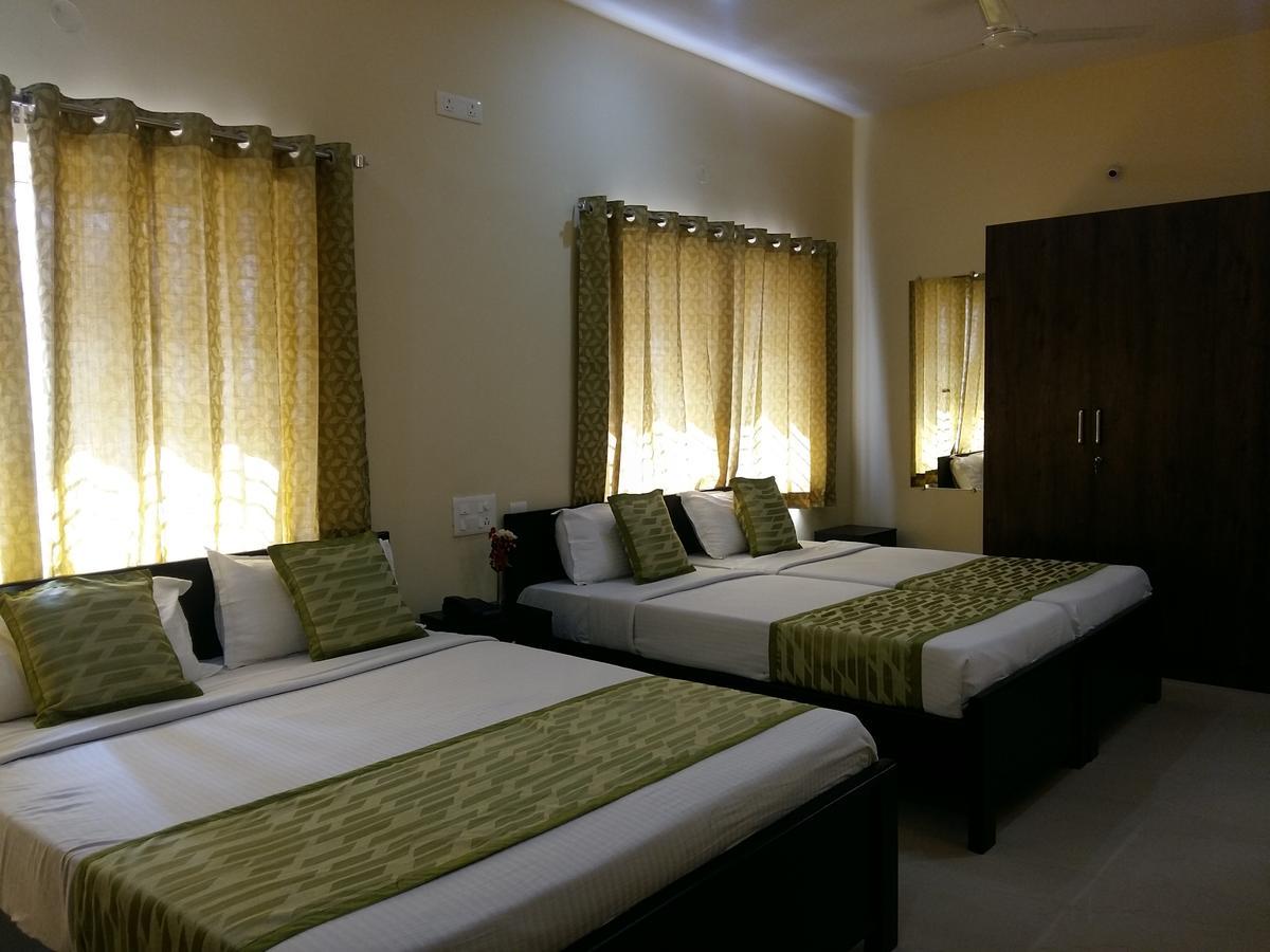 Comforts Hostel Mysore Ngoại thất bức ảnh